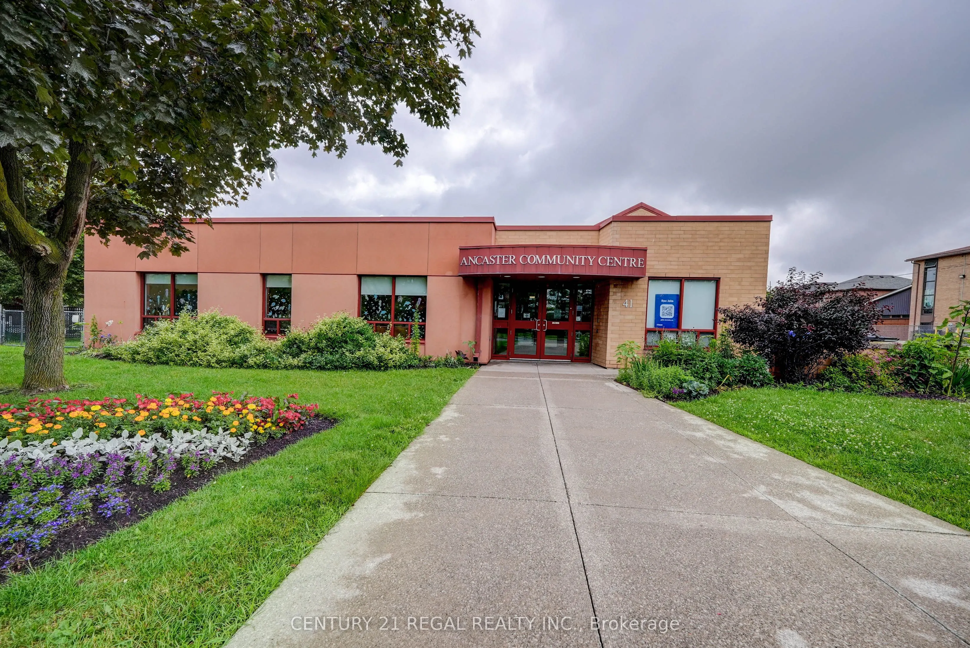 867 Wilson Avenue, #5B