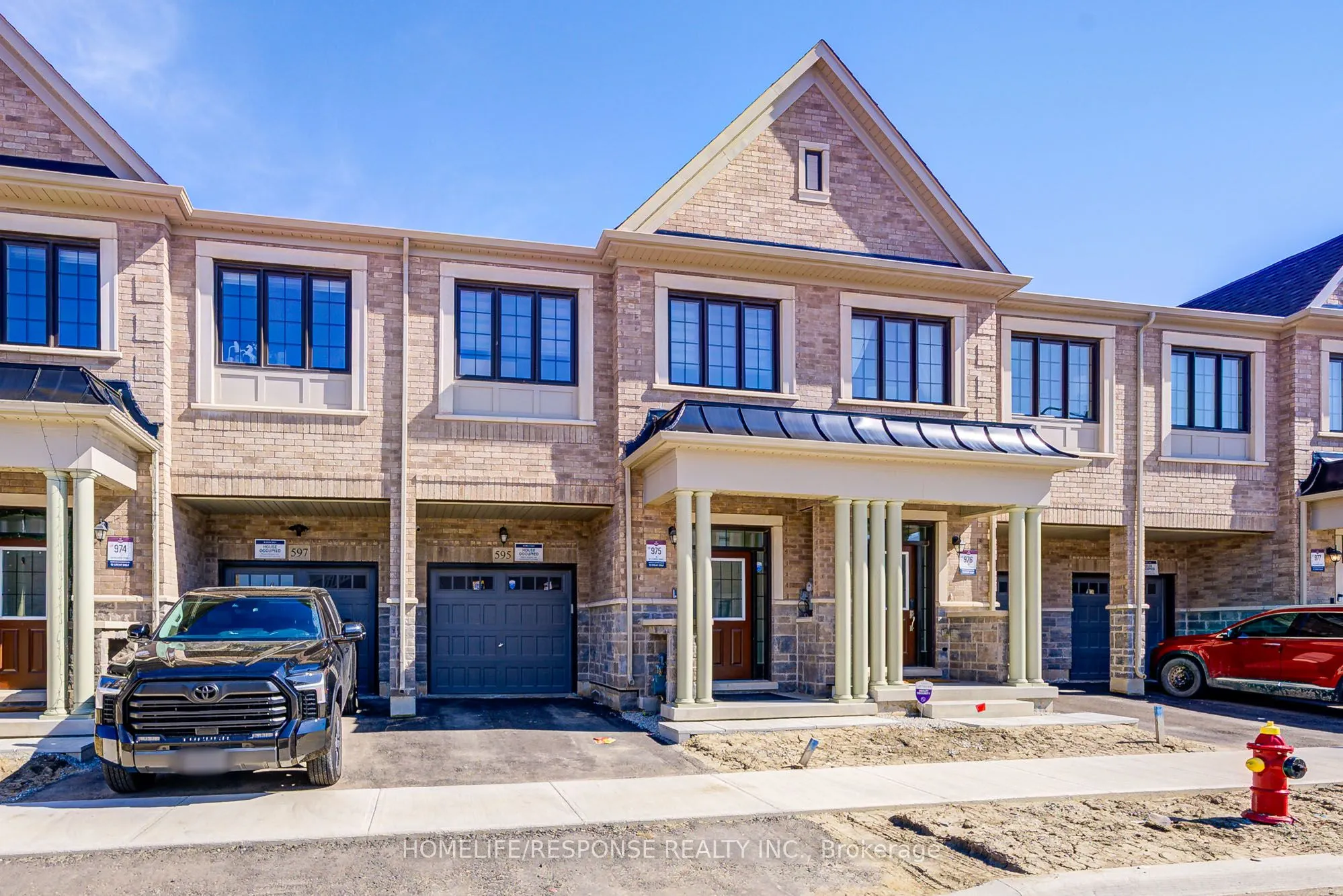 595 CELANDINE Terrace