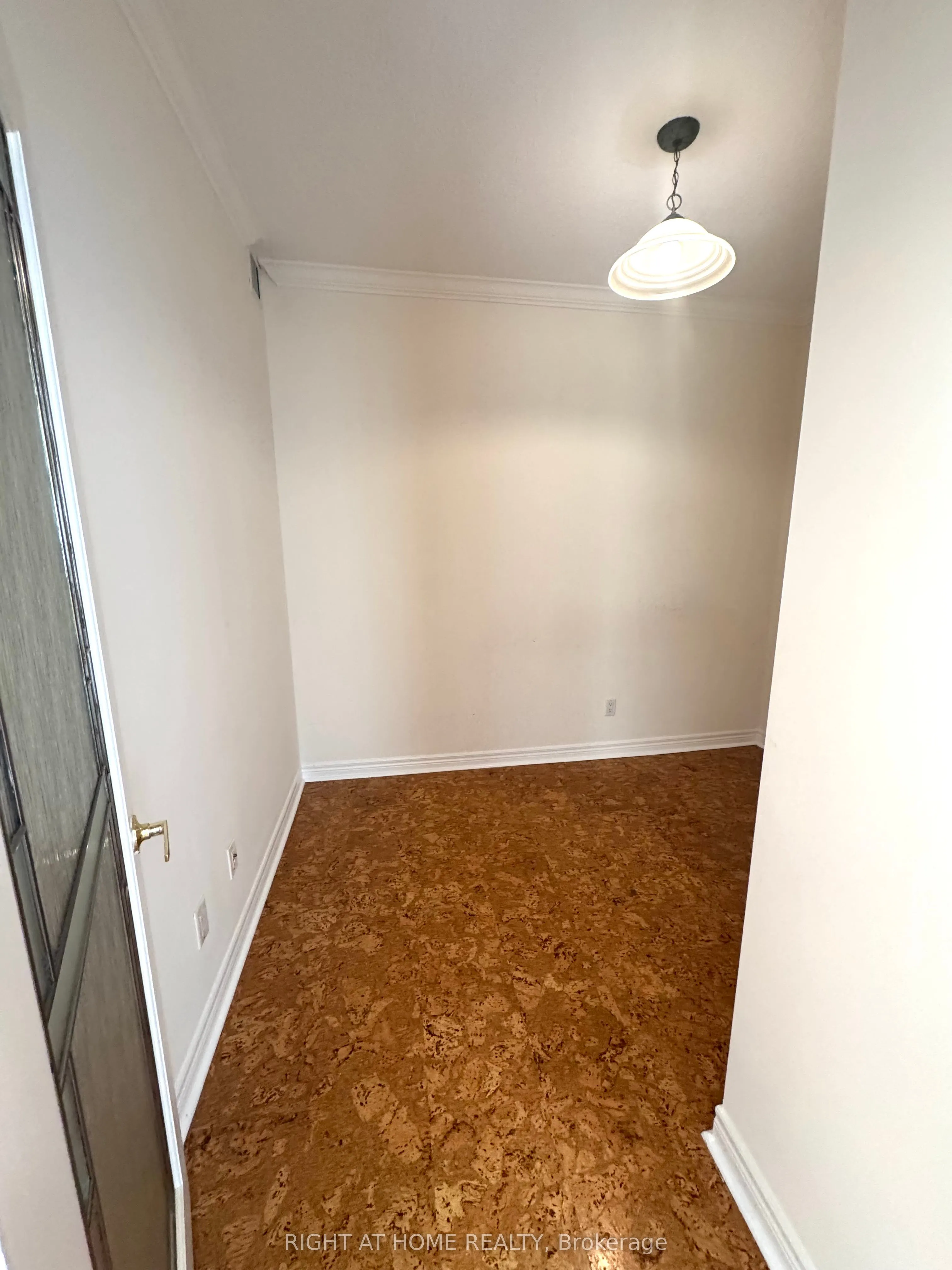 350 Mill Road, #901