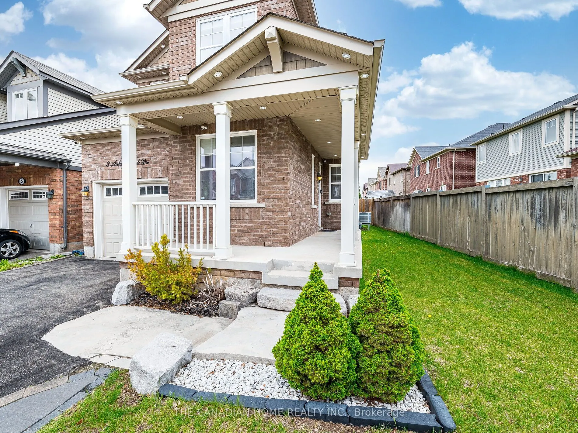 3 Arkwright Drive
