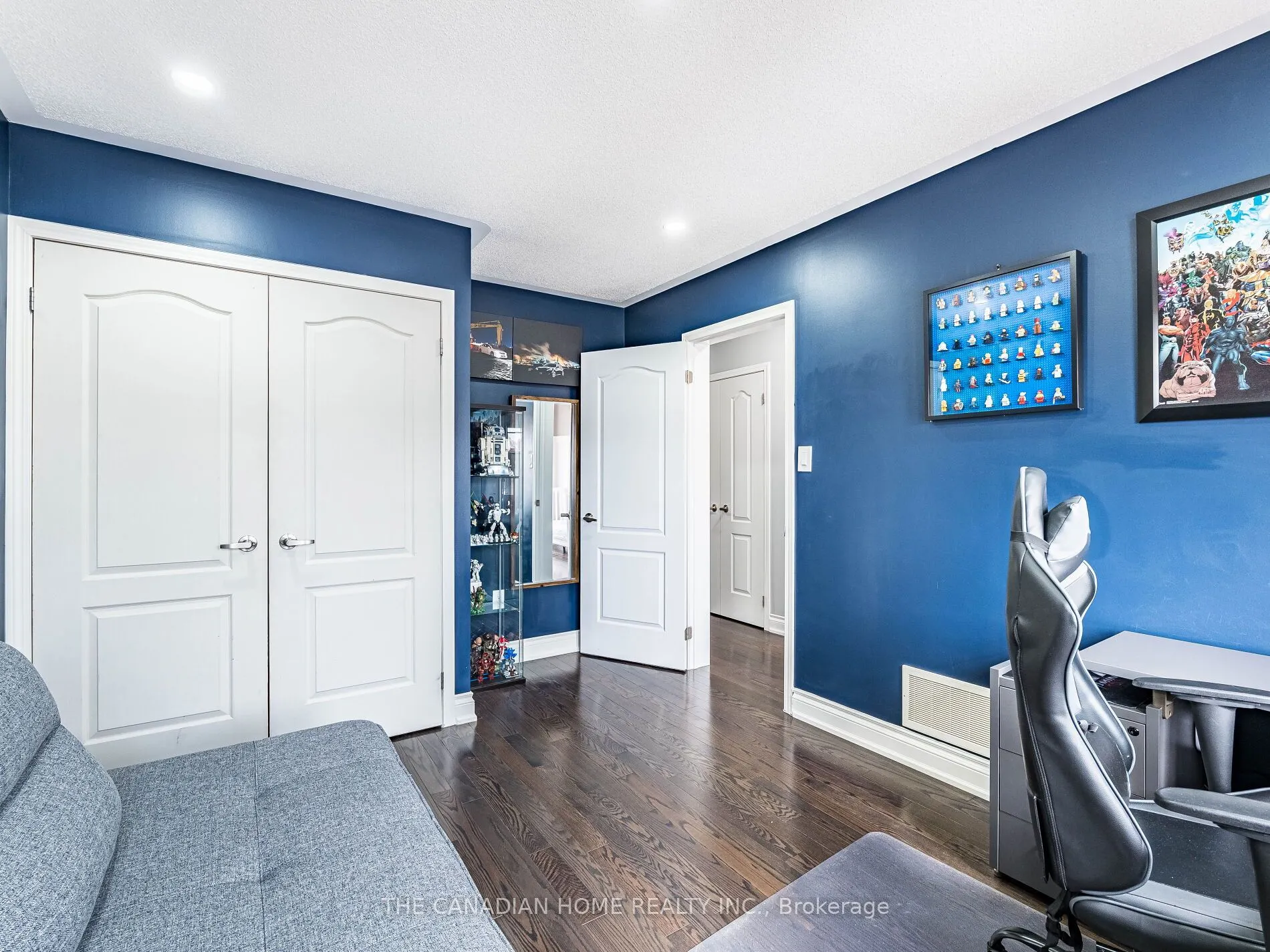 3 Arkwright Drive
