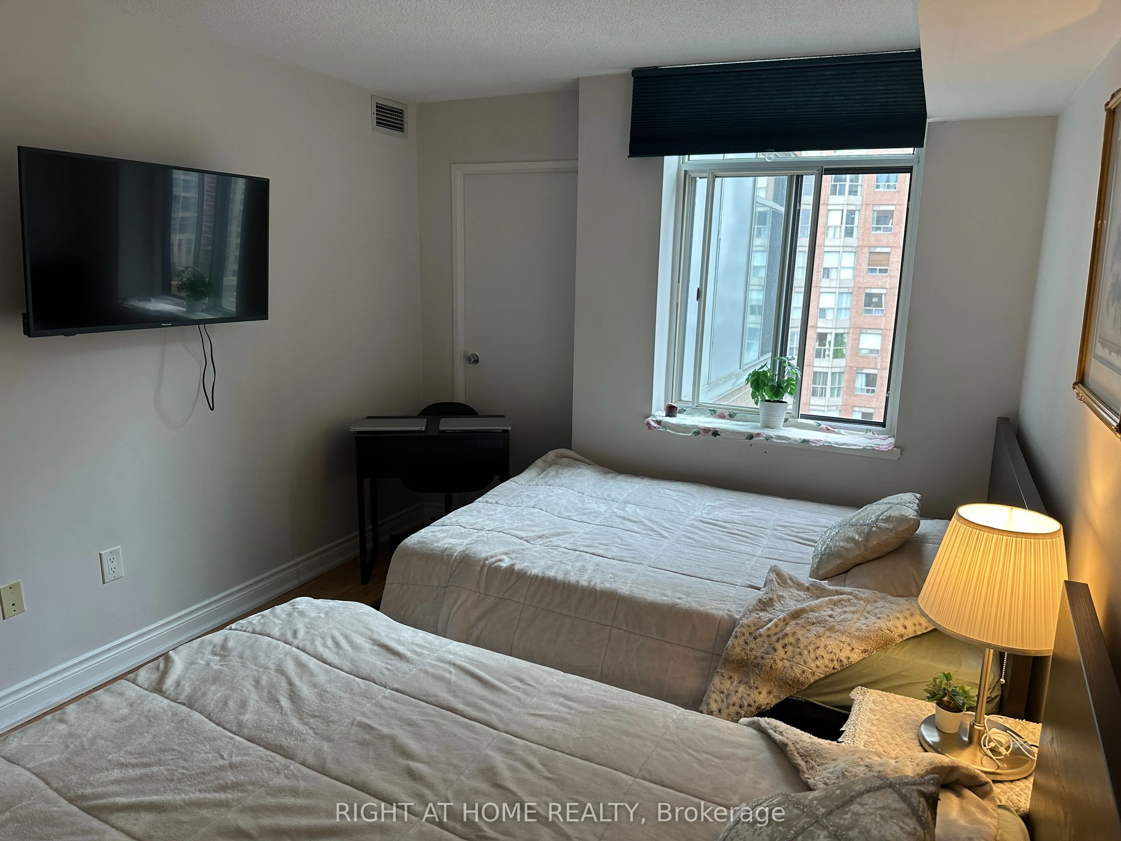 300 Webb Drive, #1406