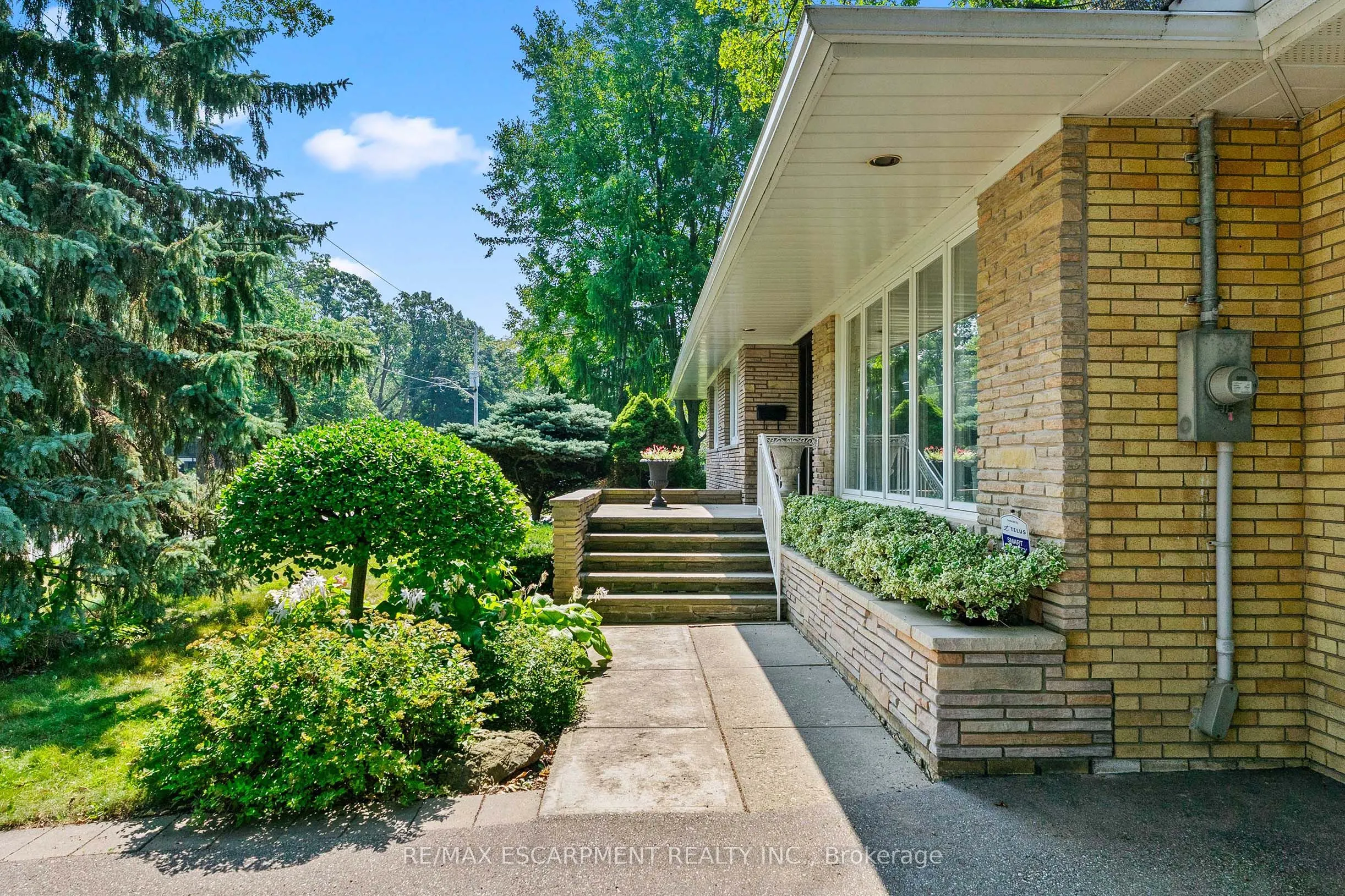 1520 Camelford Drive