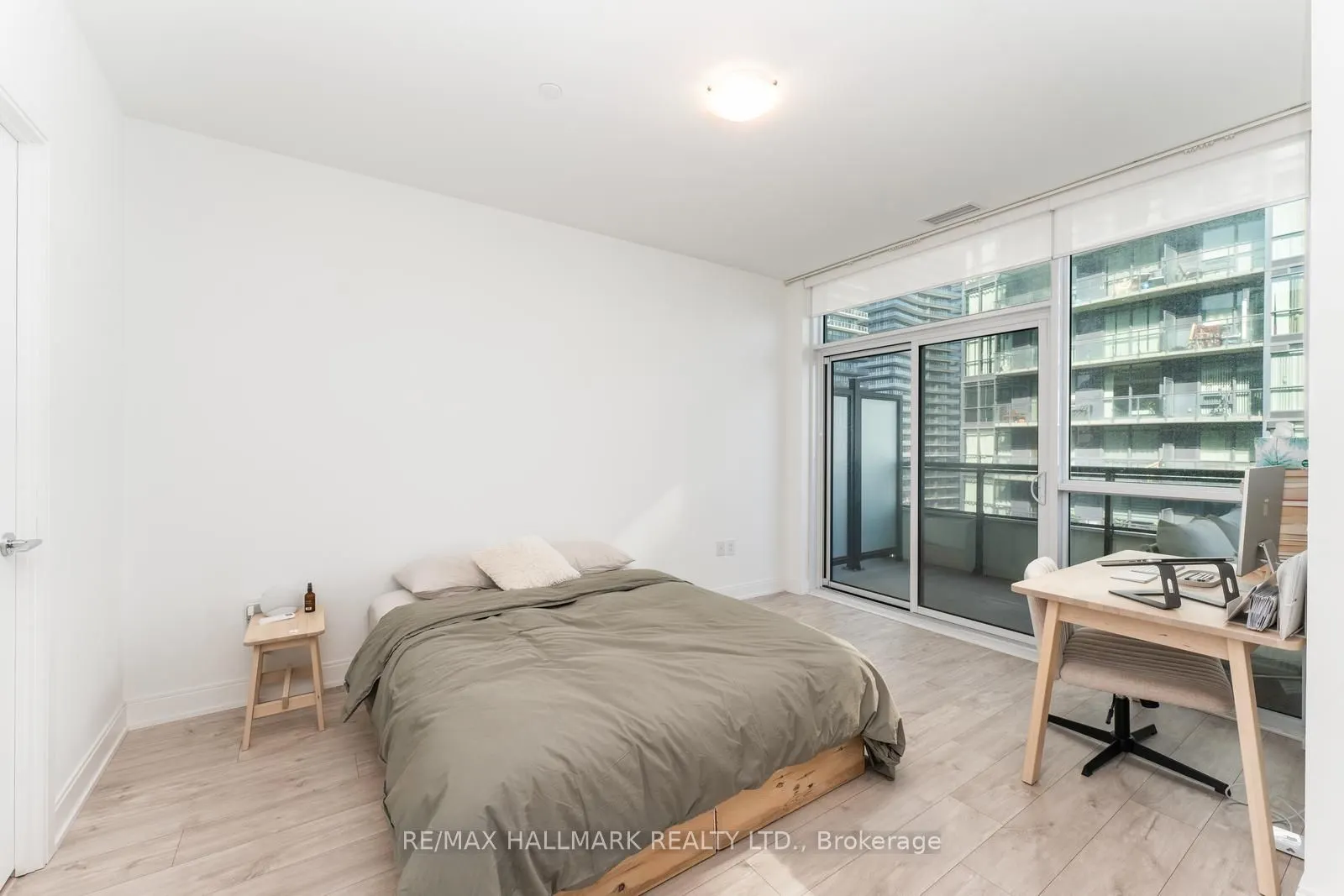 65 Annie Craig Drive, #1507