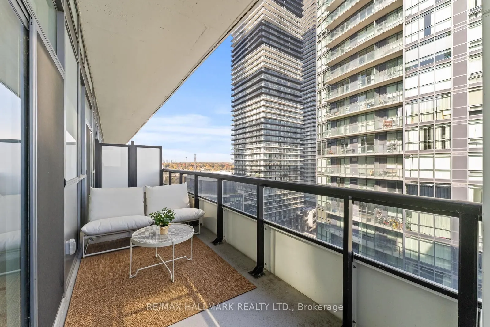 65 Annie Craig Drive, #1507