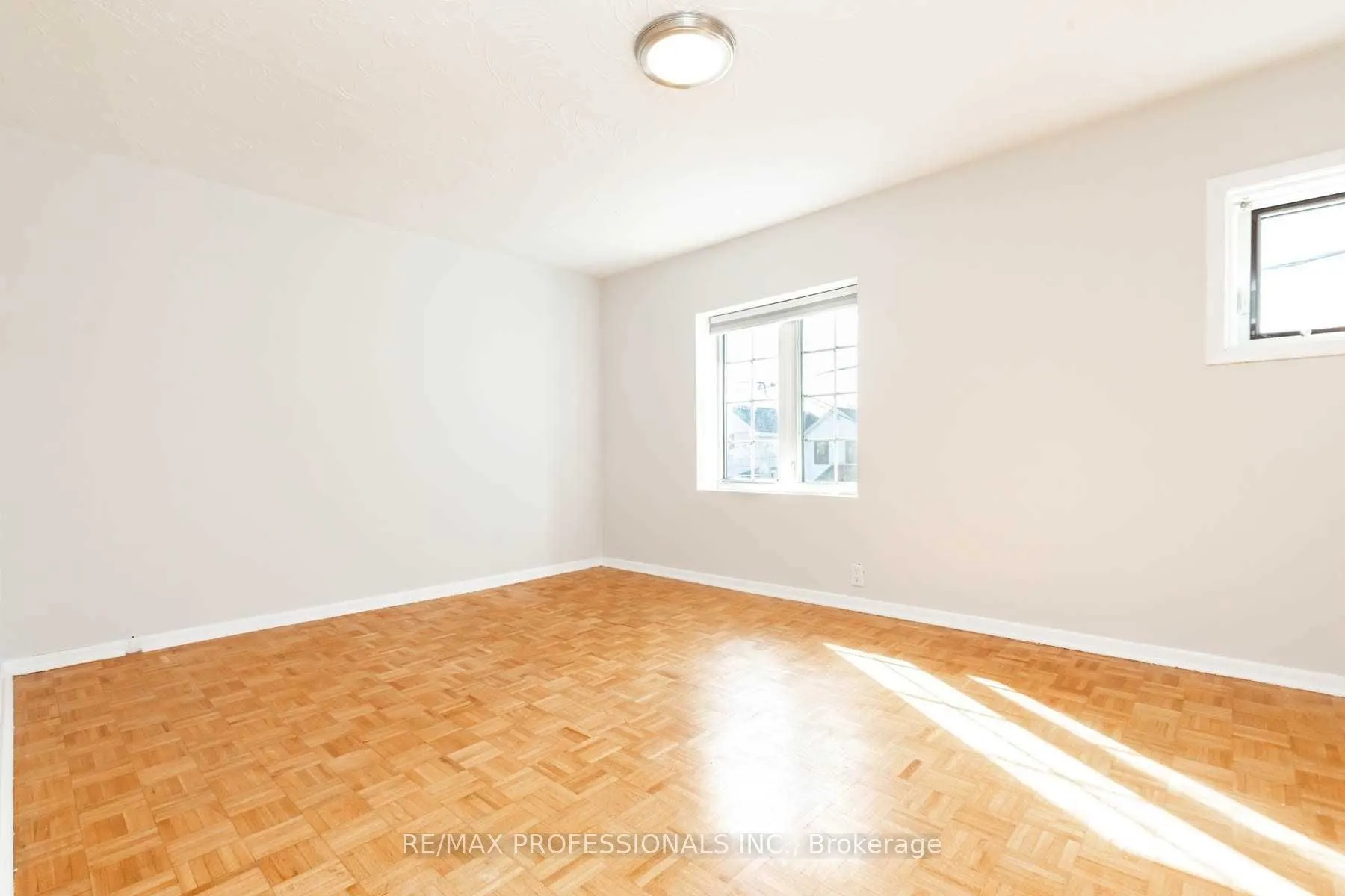 5 Teston Boulevard