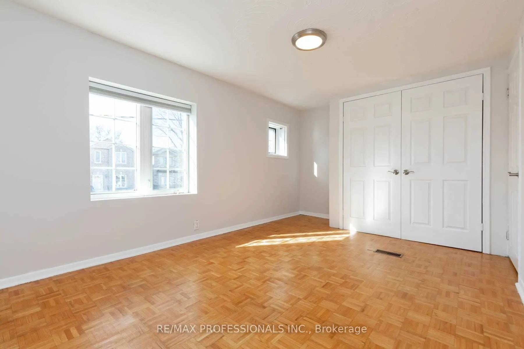 5 Teston Boulevard