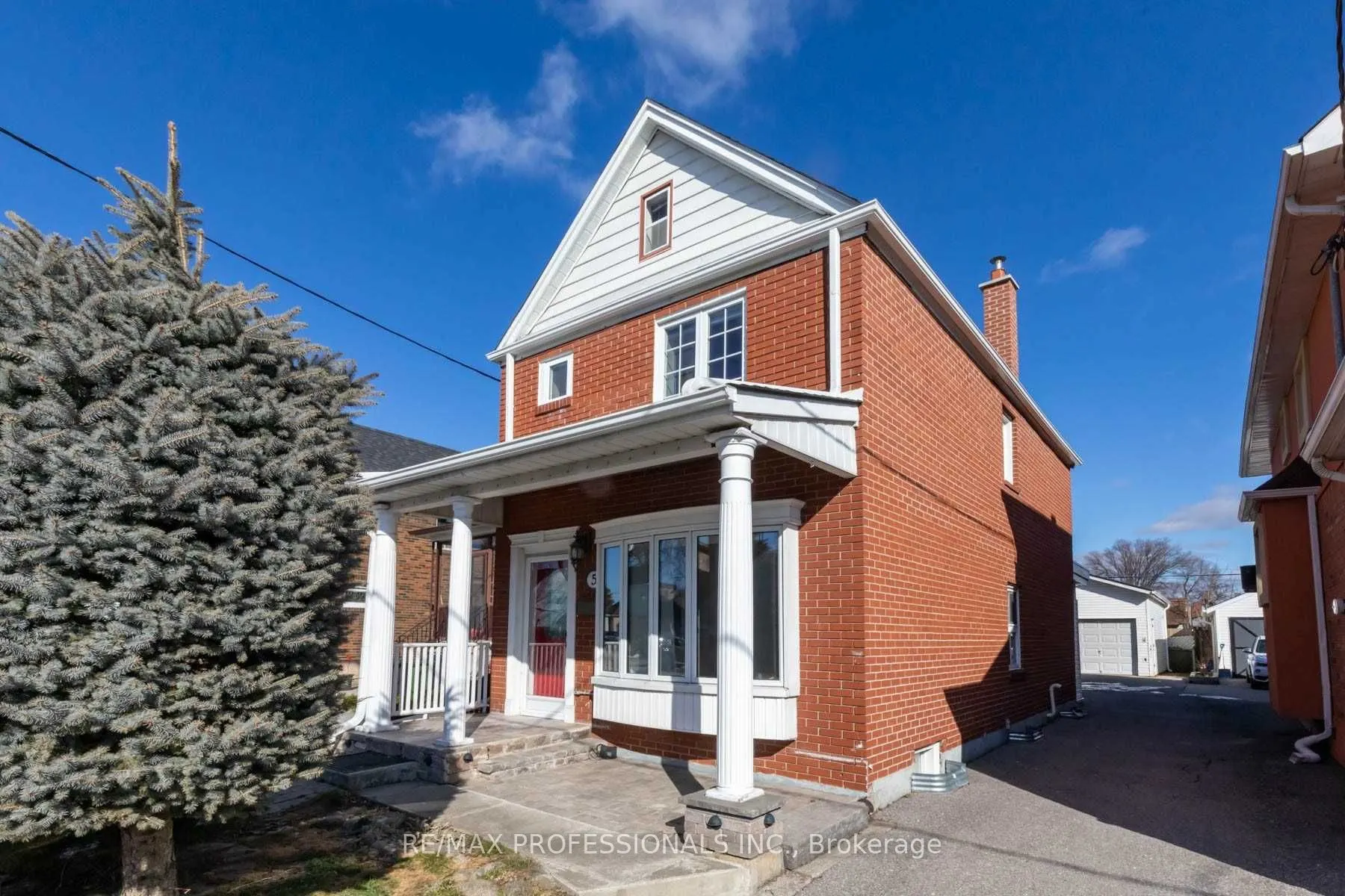 5 Teston Boulevard