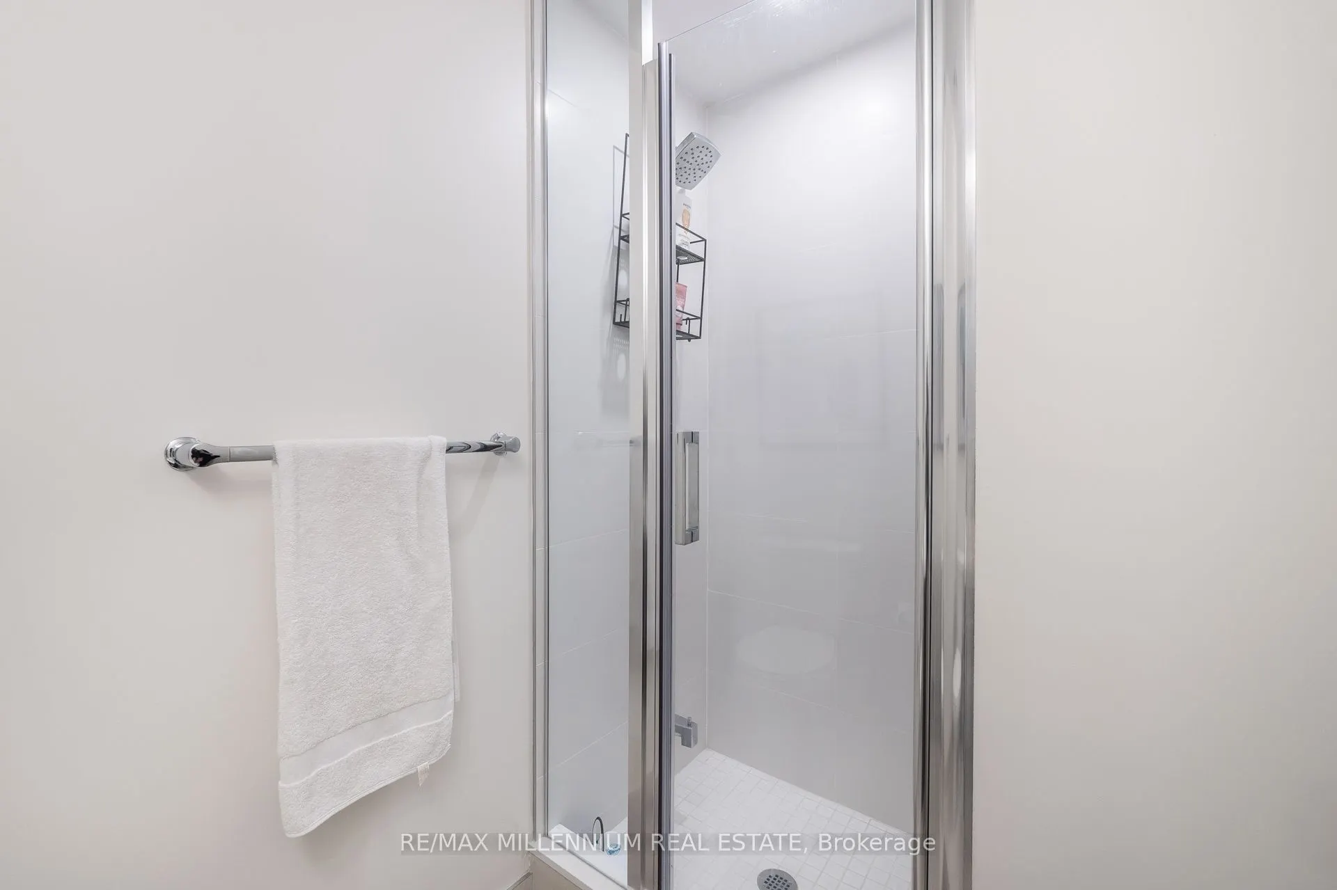 8 Nahani Way, #2921