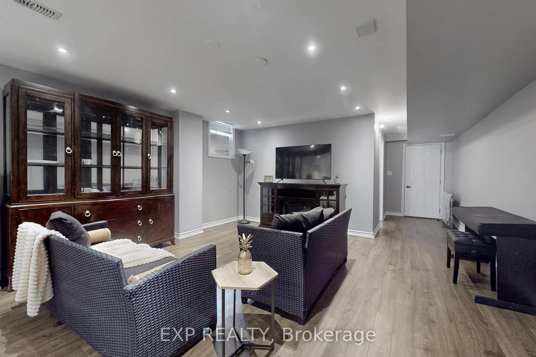 30 Muzzo Drive, #15