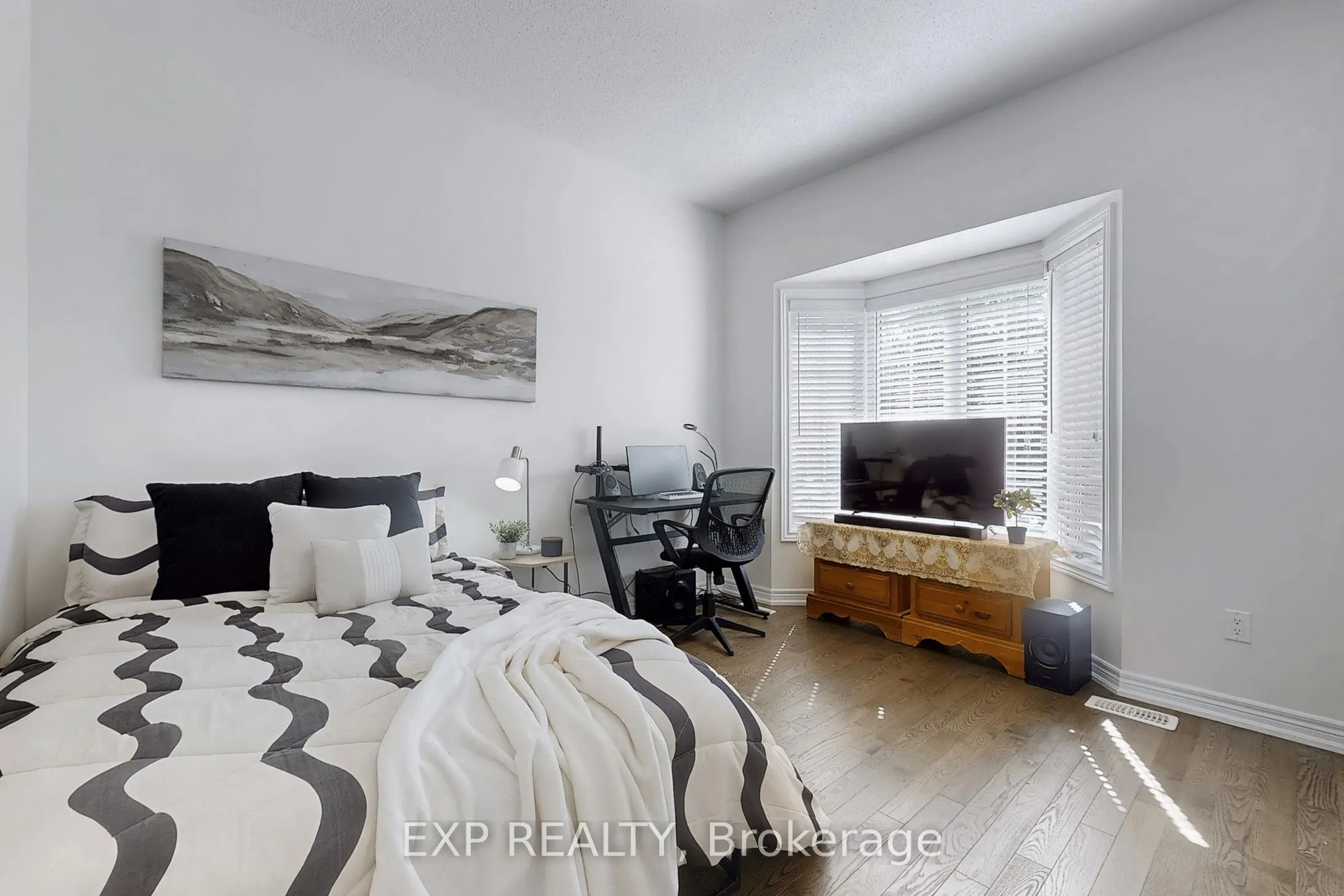30 Muzzo Drive, #15