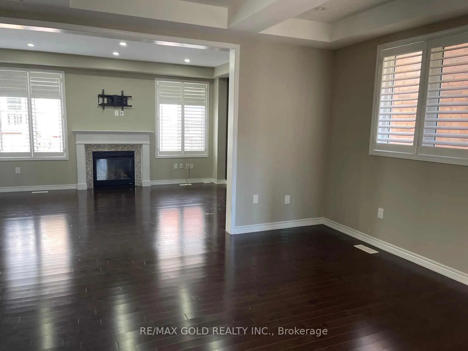 100 Enford Crescent, #Upper Portion