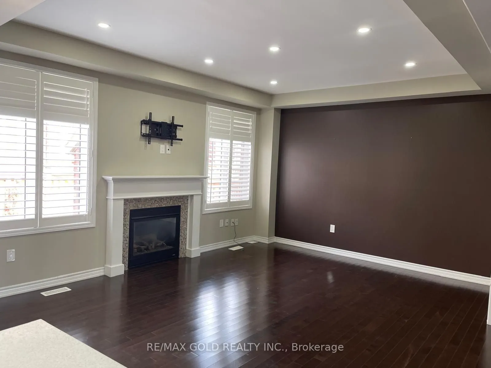 100 Enford Crescent, #Upper Portion