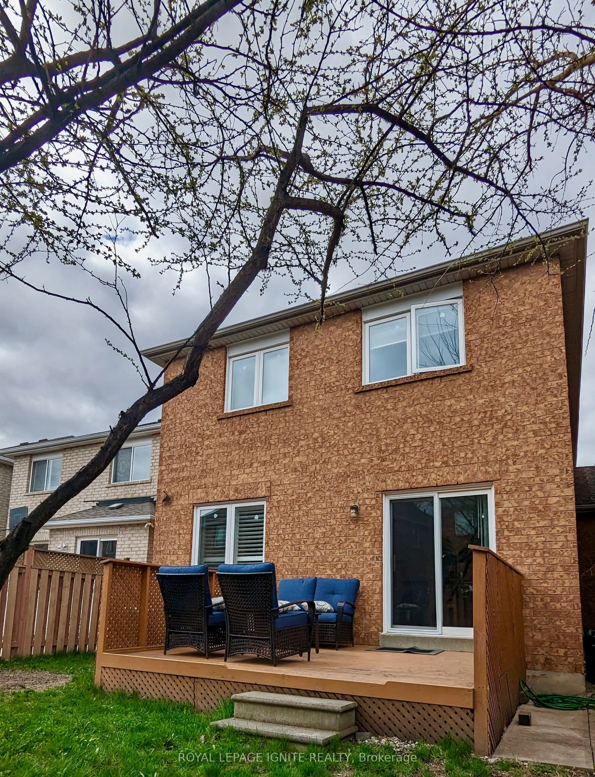 5952 Chalfont Crescent