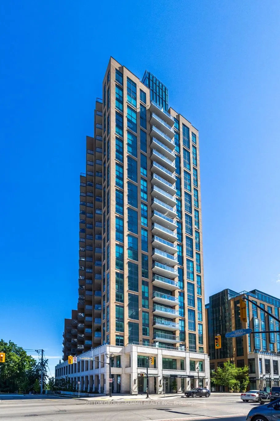 2060 Lakeshore Road, #404