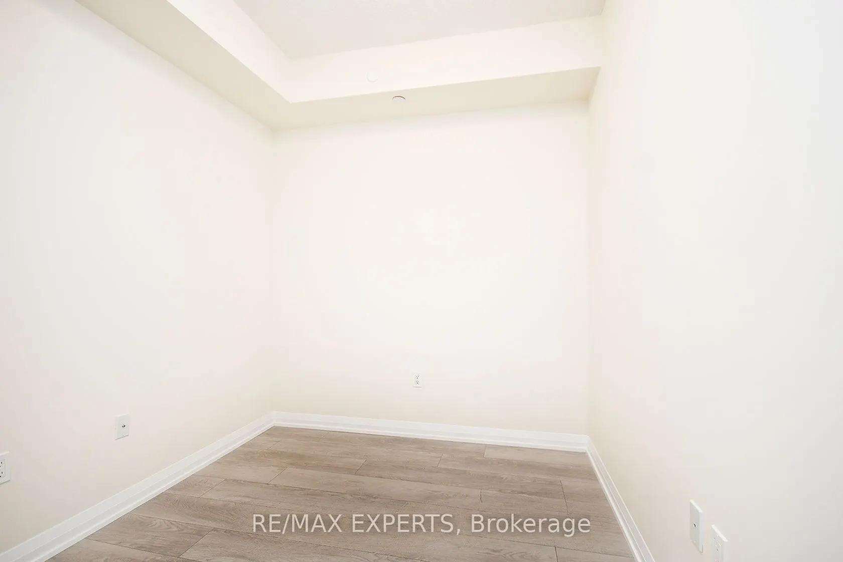 35 Watergarden Drive, #2915