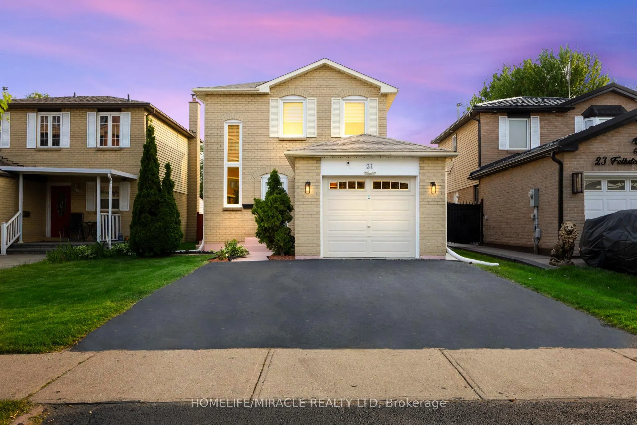 21 Folkstone Crescent