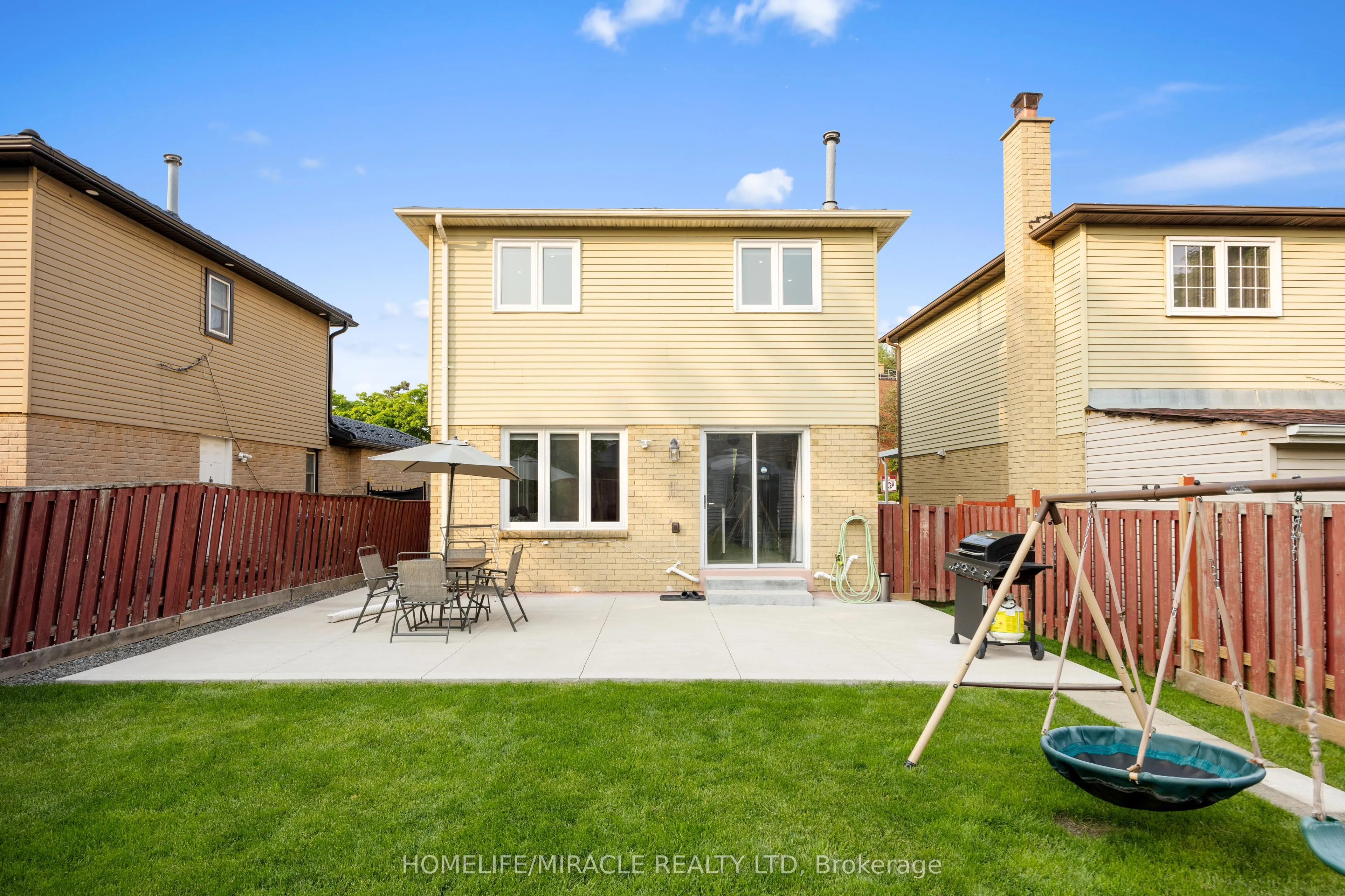 21 Folkstone Crescent