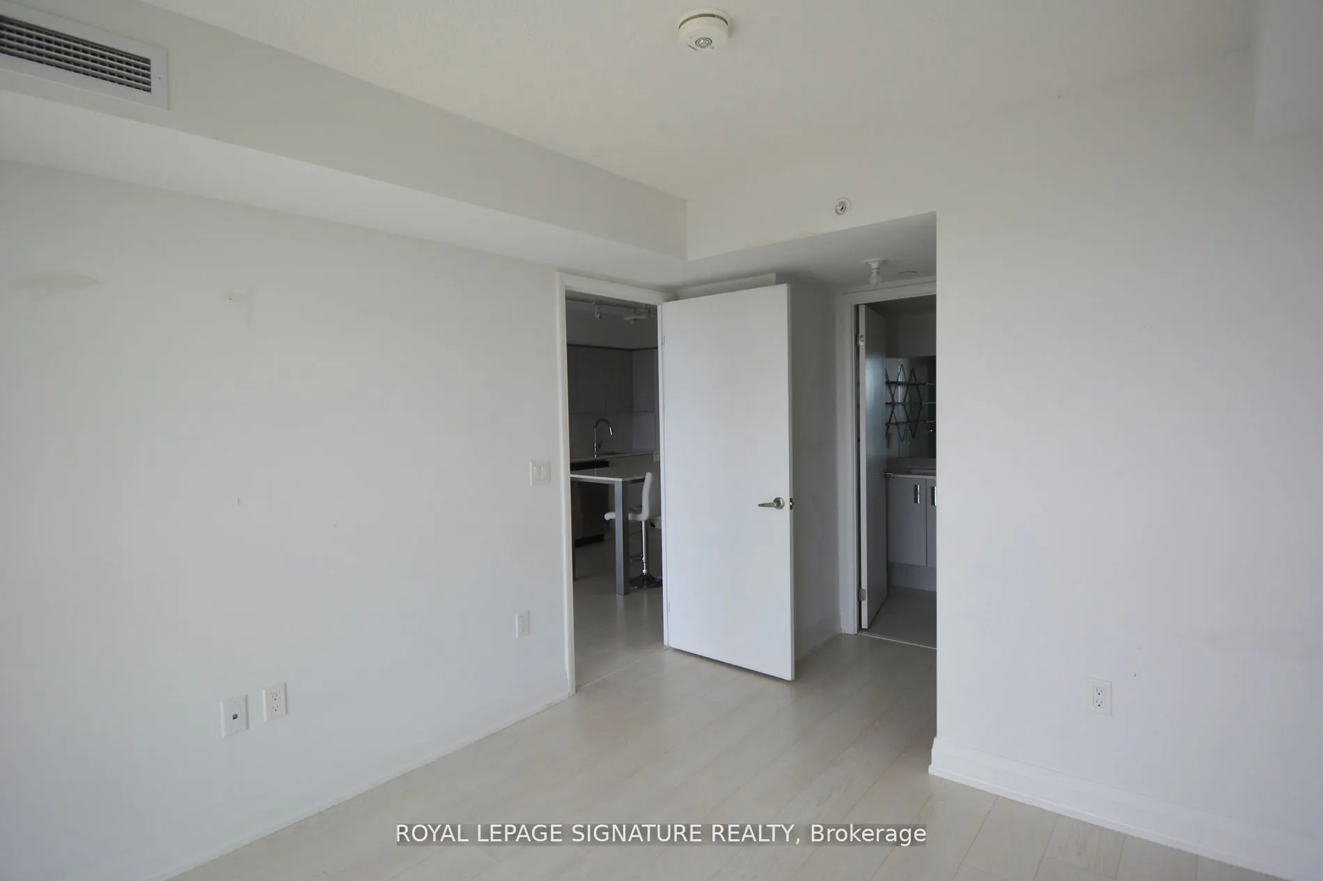 30 Gibbs Road, #1610