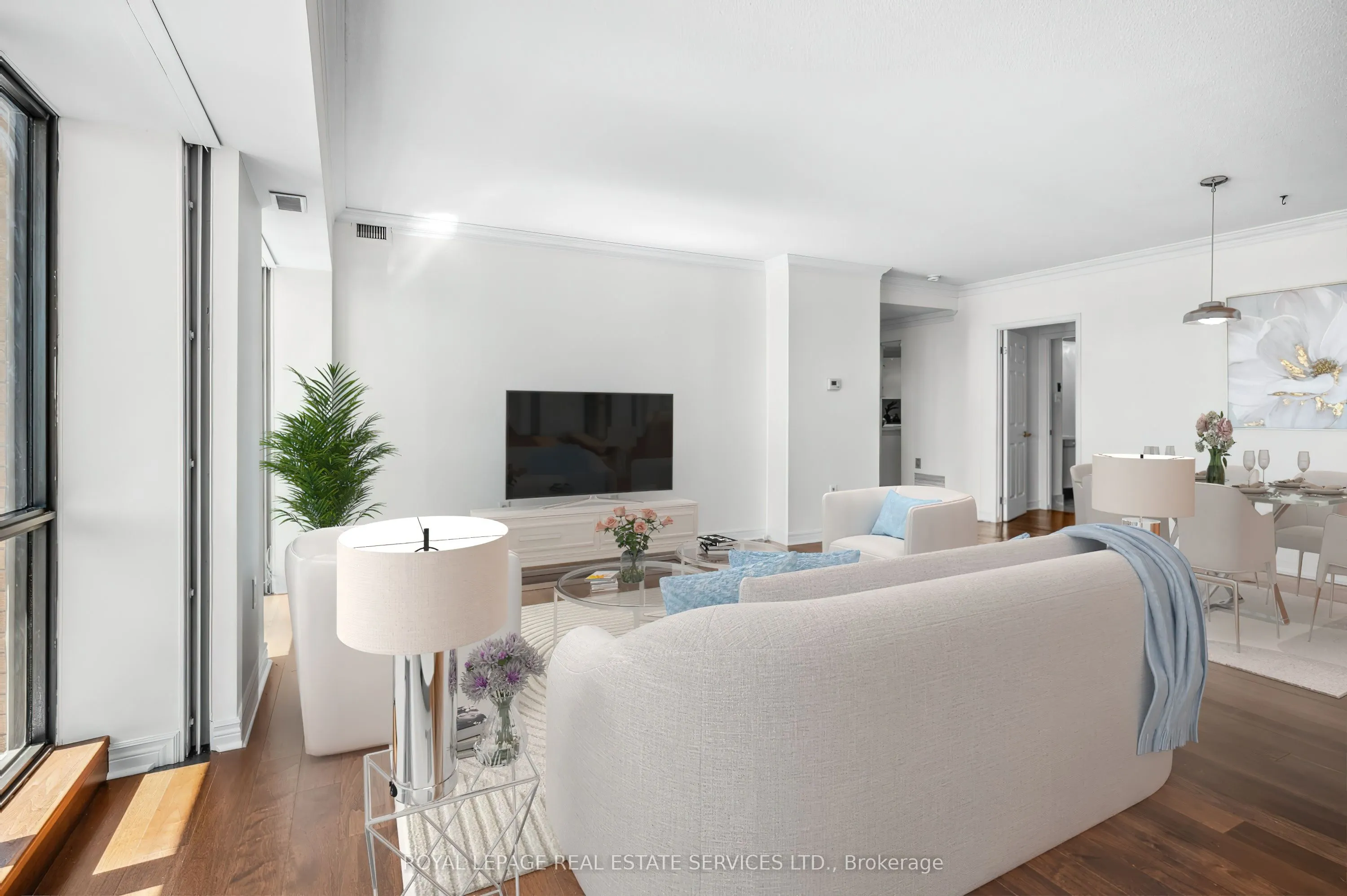 102 Bronte Road, #215