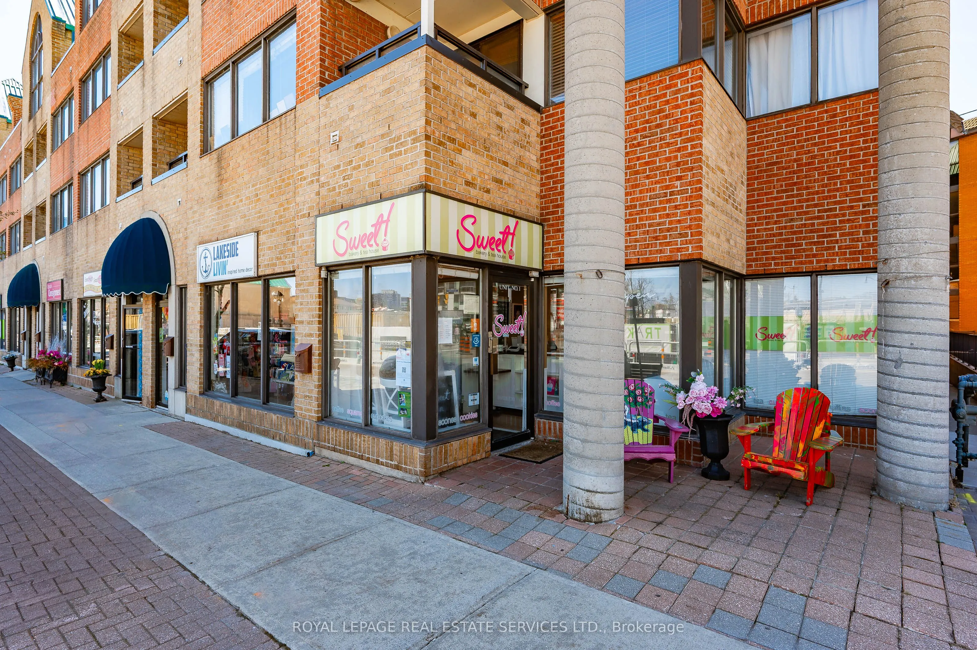 102 Bronte Road, #215