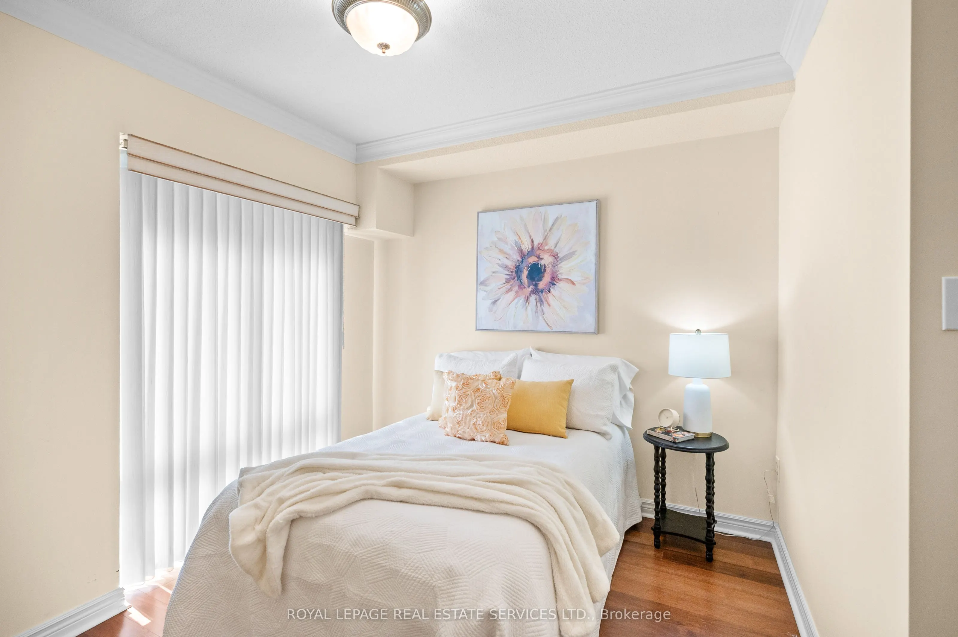 102 Bronte Road, #215