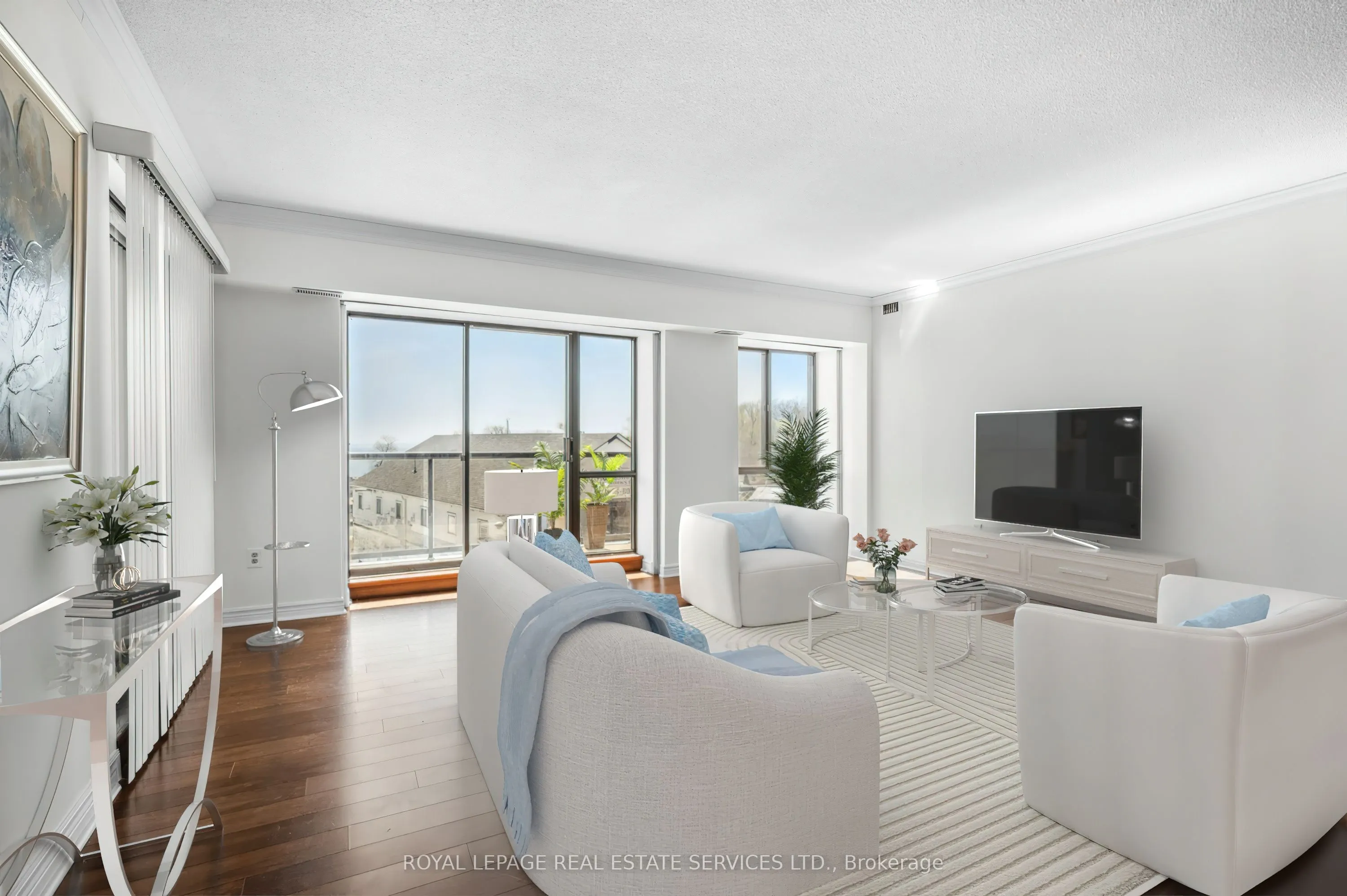 102 Bronte Road, #215