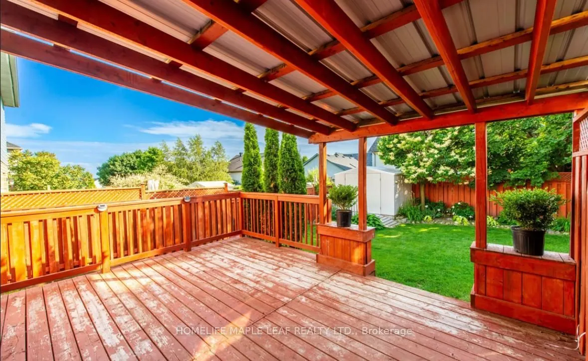53 Biscayne Crescent