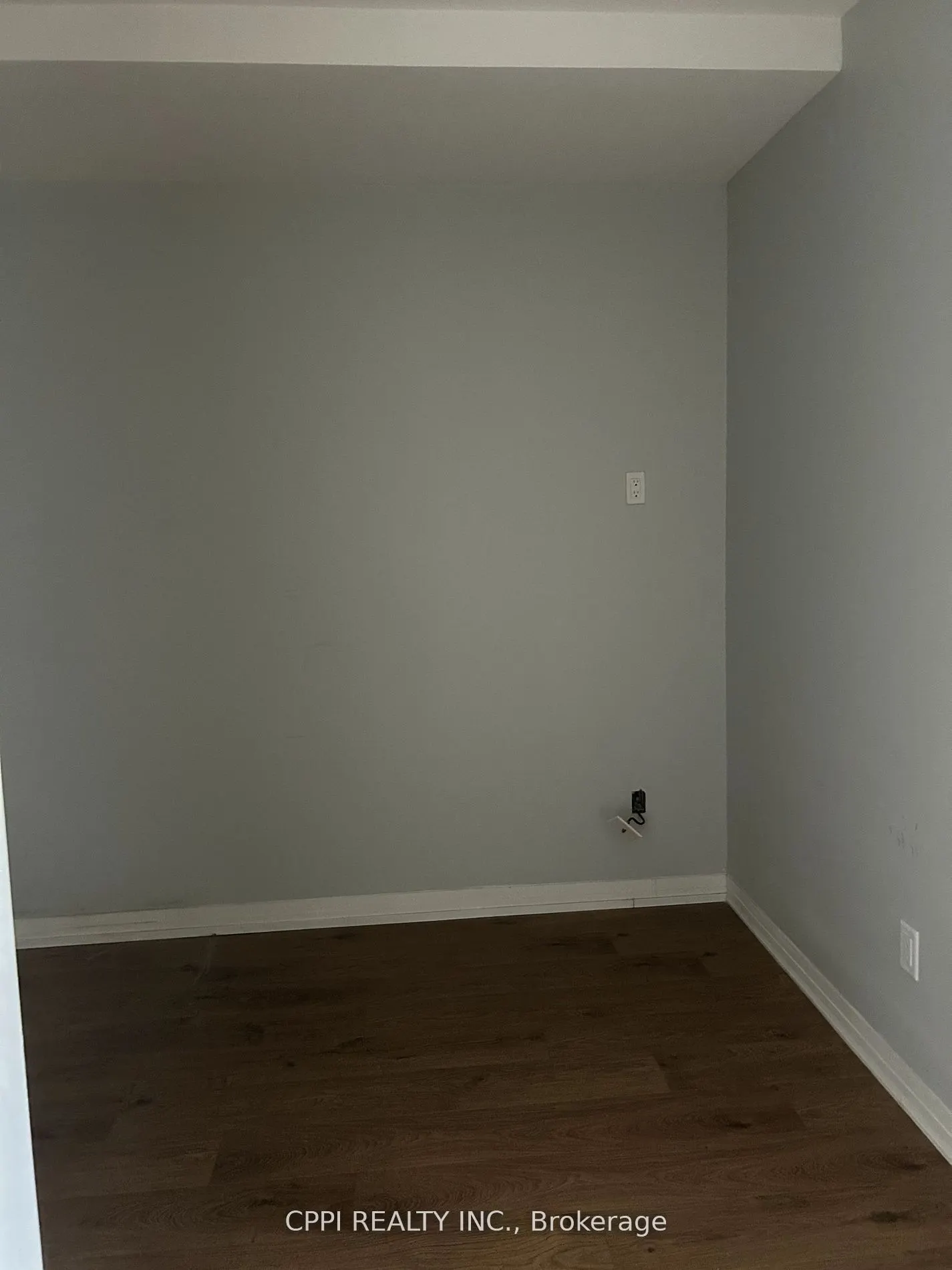 402 East Mall Drive, #318A