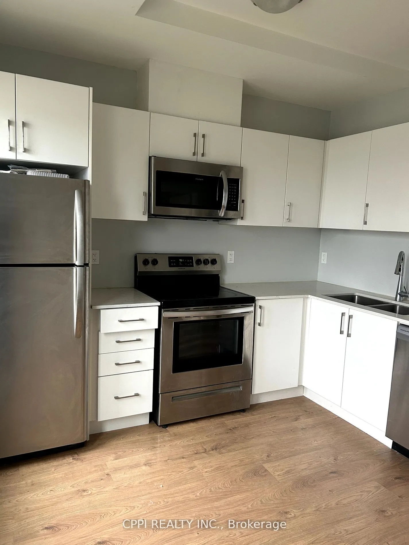 402 East Mall Drive, #318A