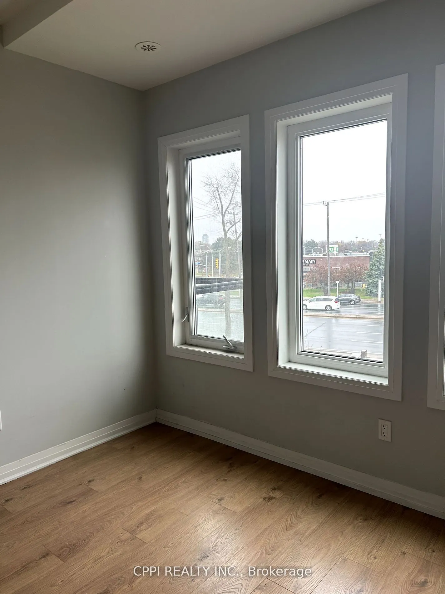 402 East Mall Drive, #318A