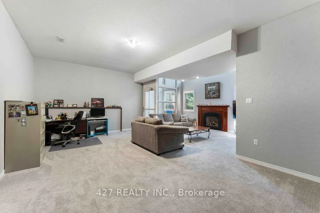 59 Eastview Crescent