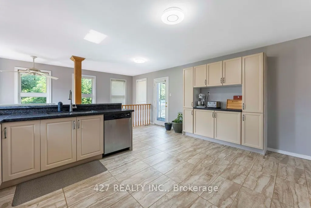 59 Eastview Crescent
