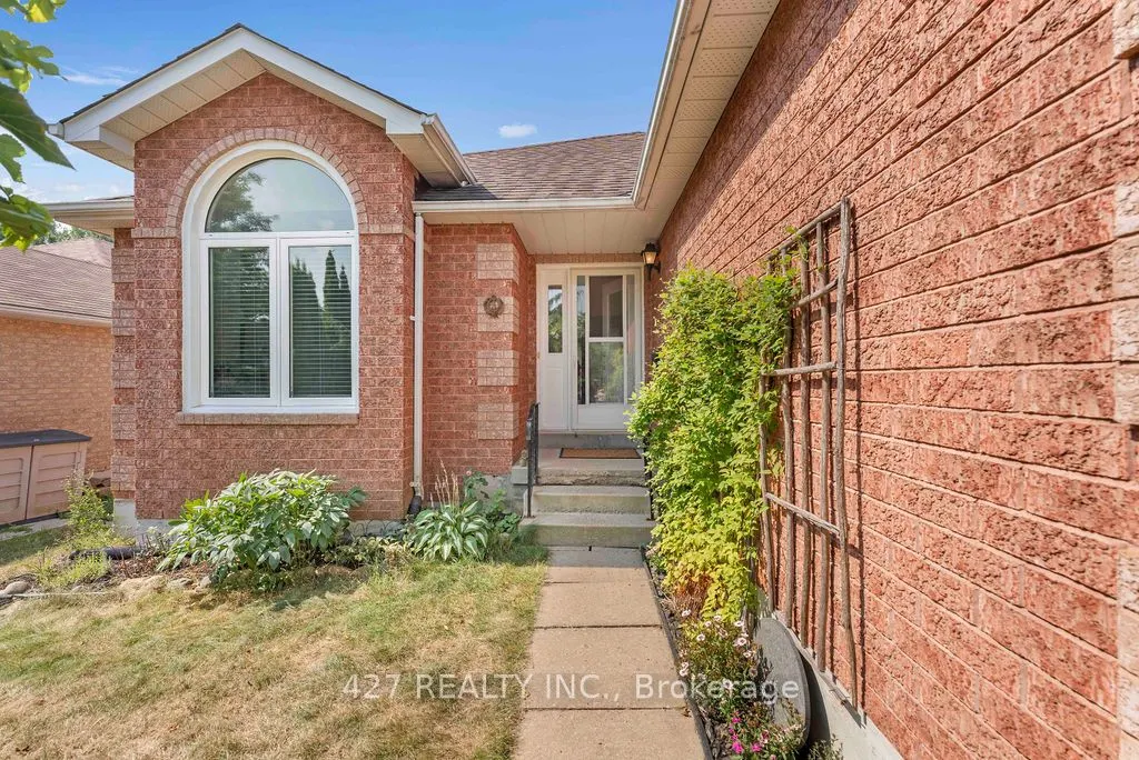 59 Eastview Crescent