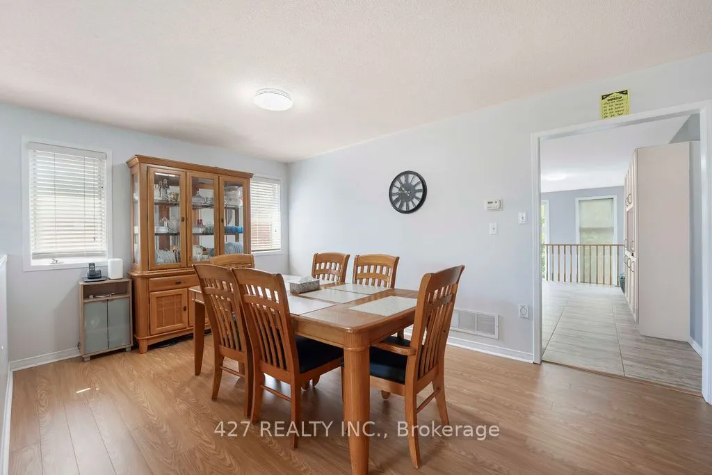 59 Eastview Crescent