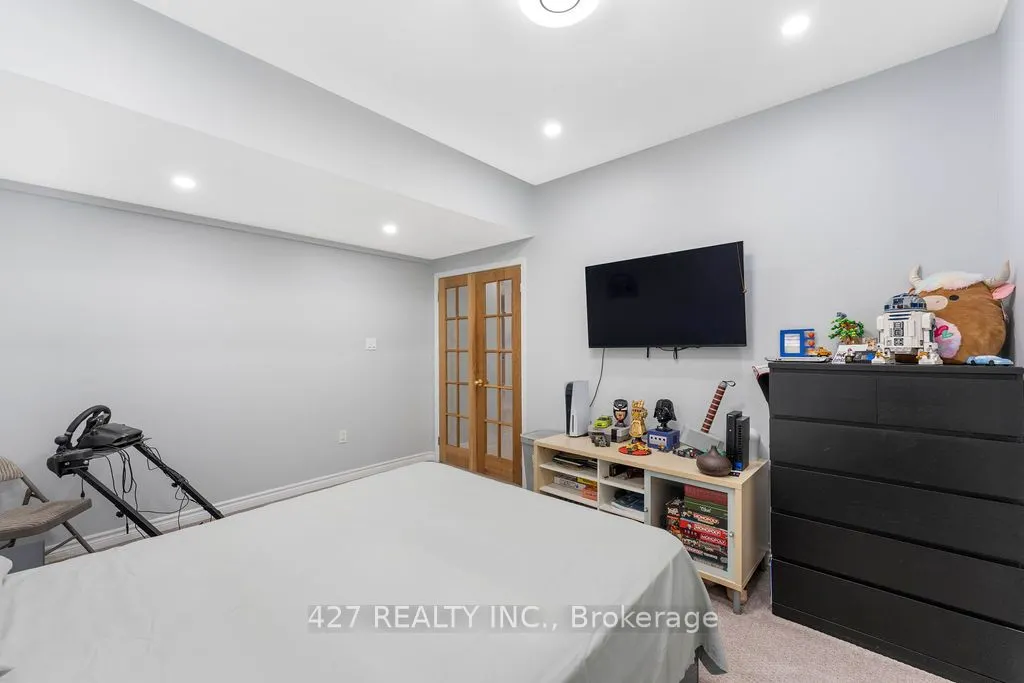 59 Eastview Crescent