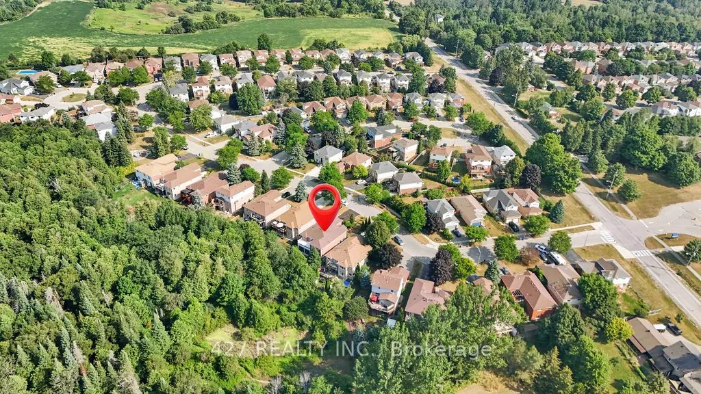 59 Eastview Crescent
