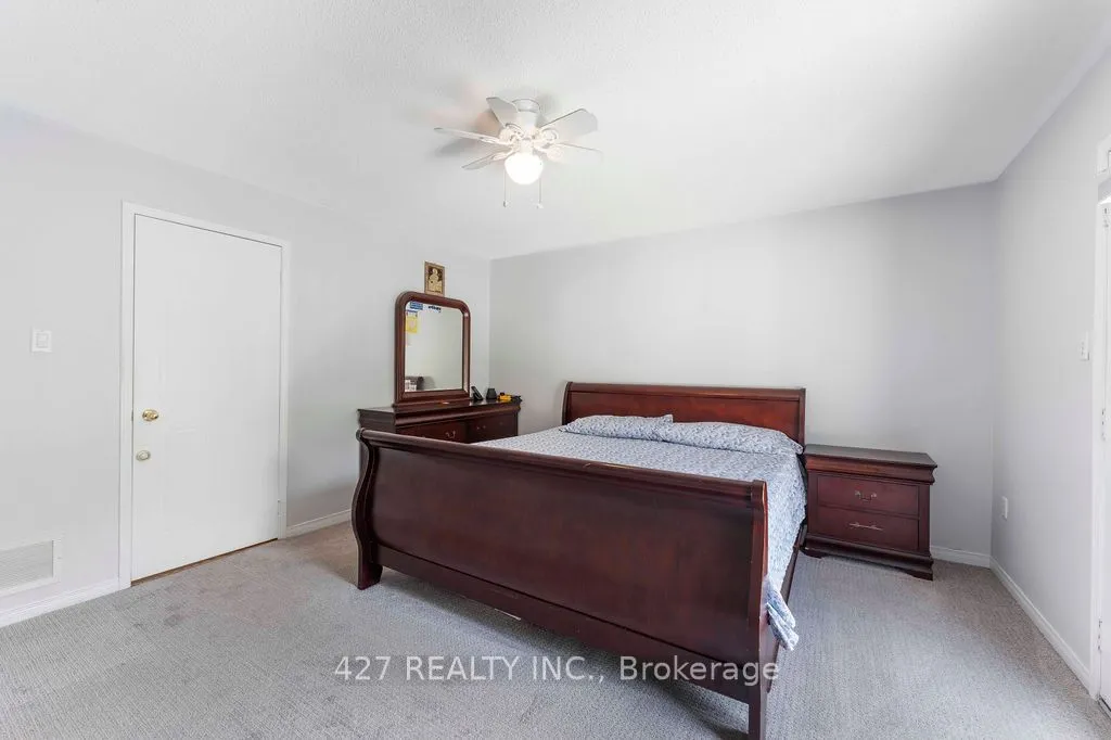 59 Eastview Crescent