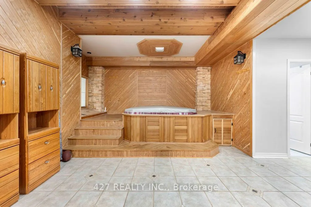 59 Eastview Crescent