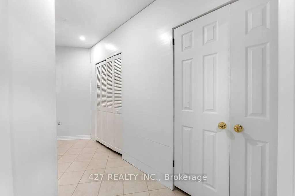 59 Eastview Crescent