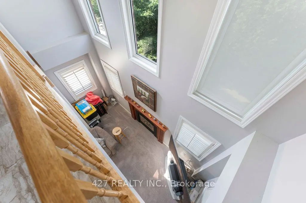 59 Eastview Crescent