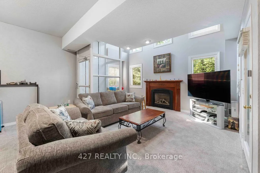 59 Eastview Crescent