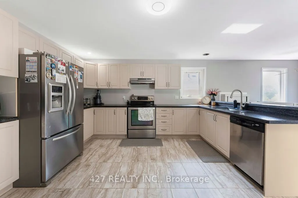 59 Eastview Crescent