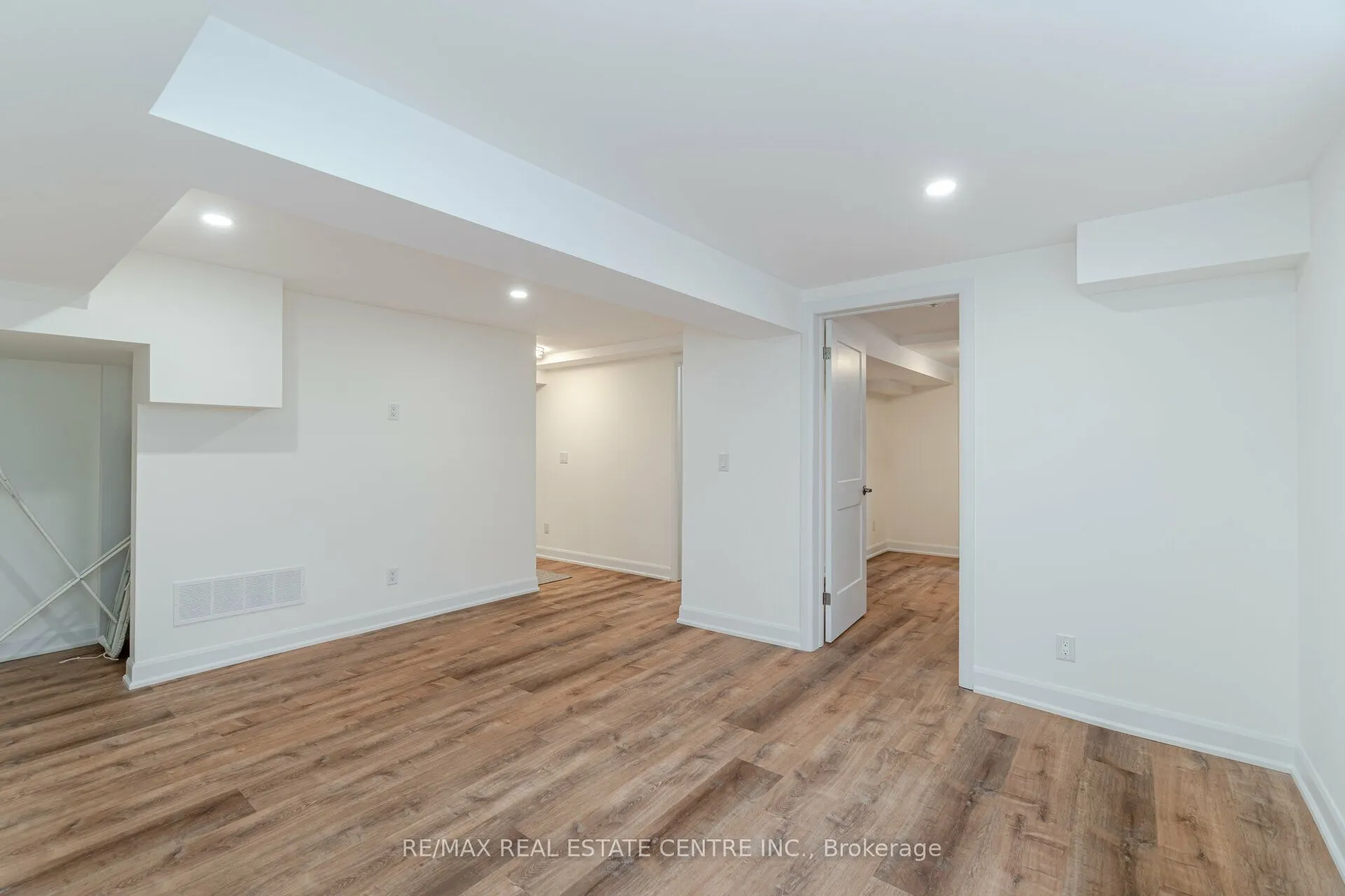 2298 Grand Oak Trail, #Bsmt