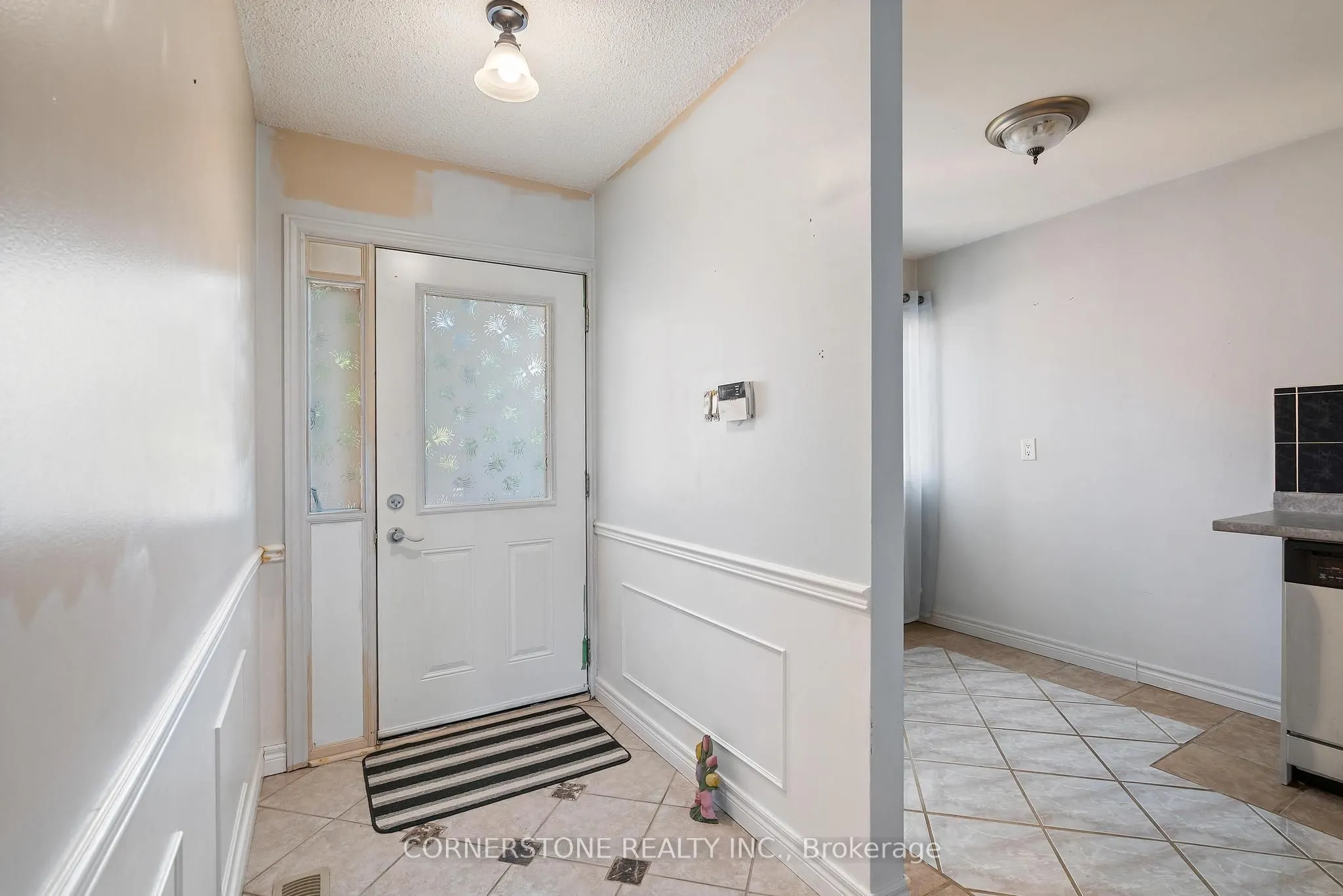 2881 Windwood Drive, #1