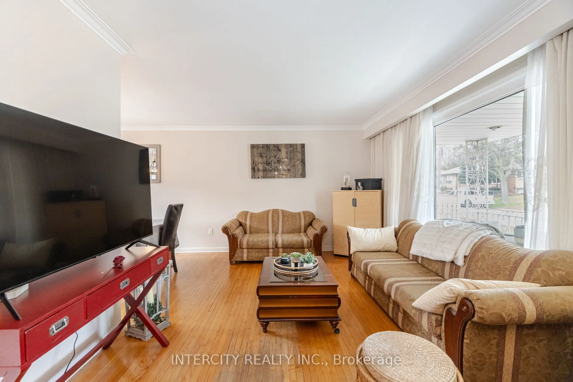 31 Munhall Road