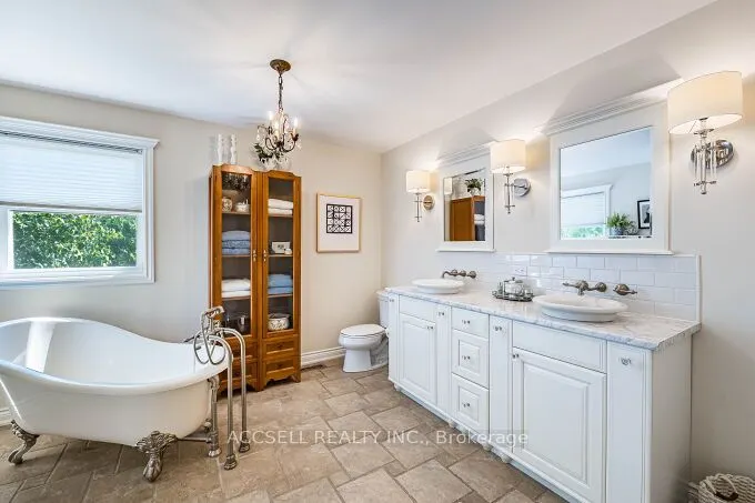 6785 Snow Goose Lane