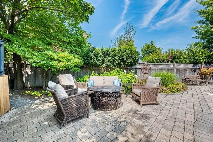 6785 Snow Goose Lane