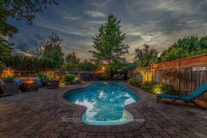 6785 Snow Goose Lane