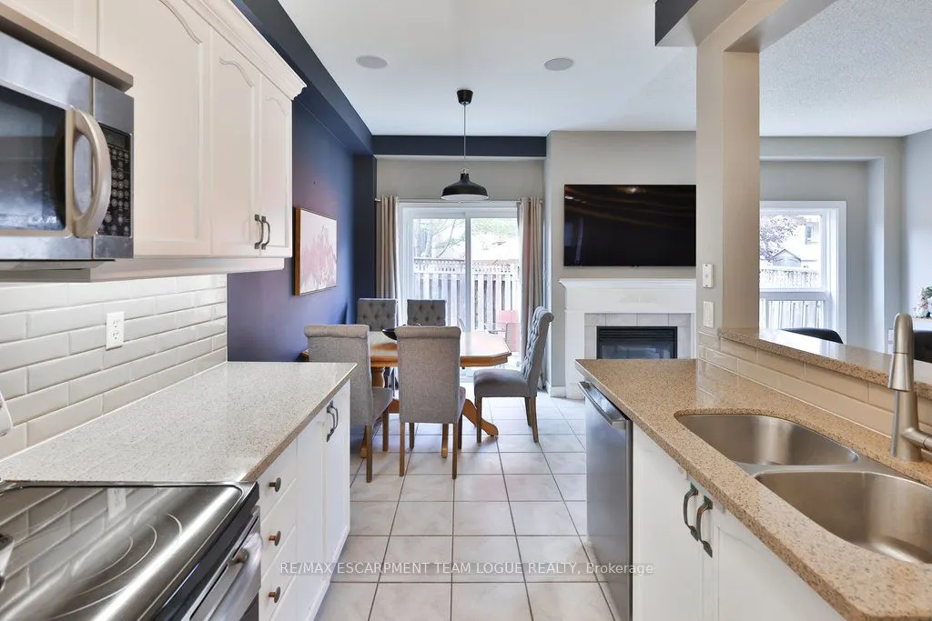 2229 WALKERS Line, #7